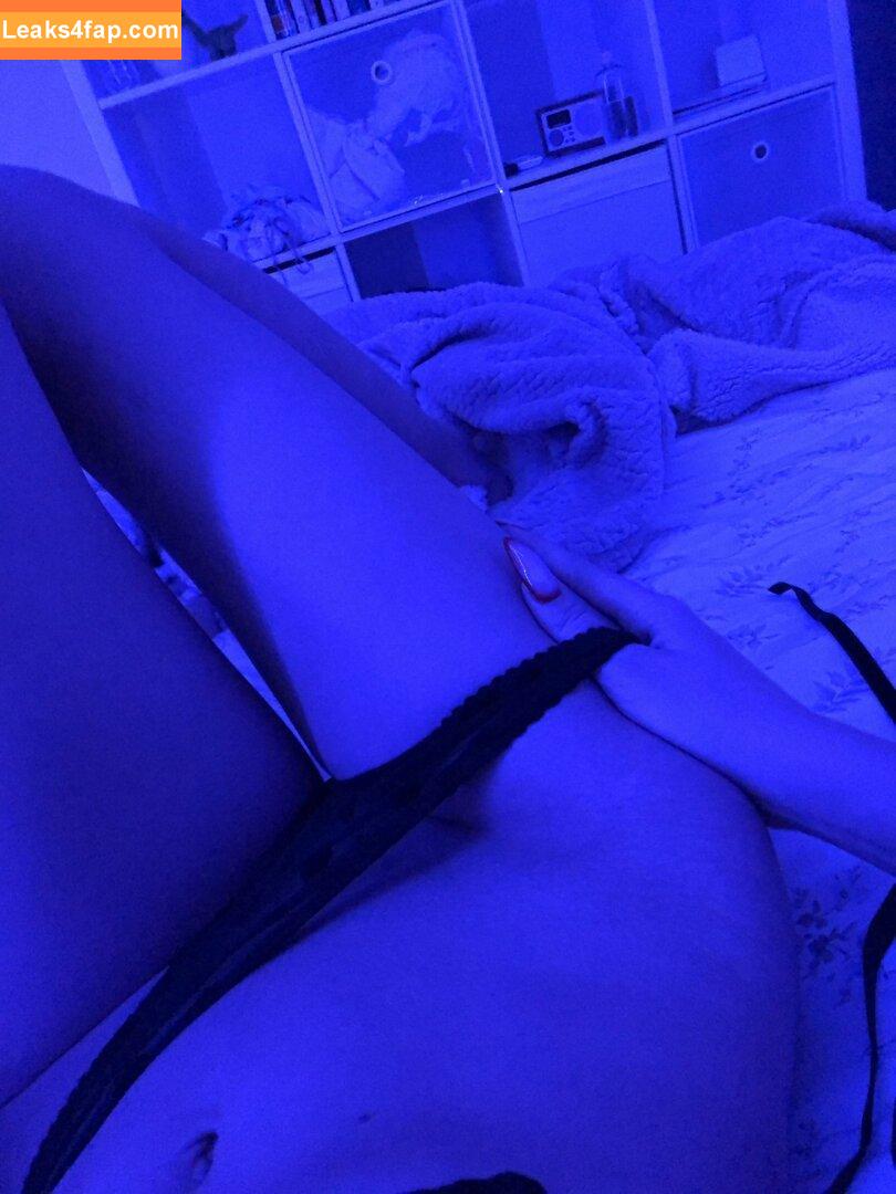 leliloo / lelilou.official leaked photo photo #0010