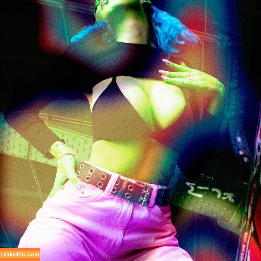 leliloo / lelilou.official leaked photo photo #0053