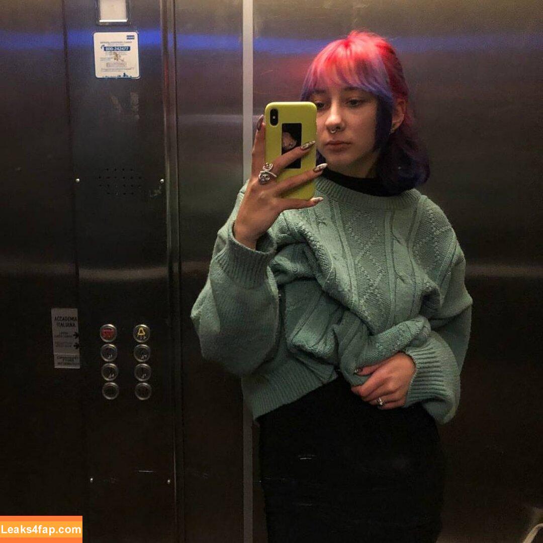 leliloo / lelilou.official leaked photo photo #0081