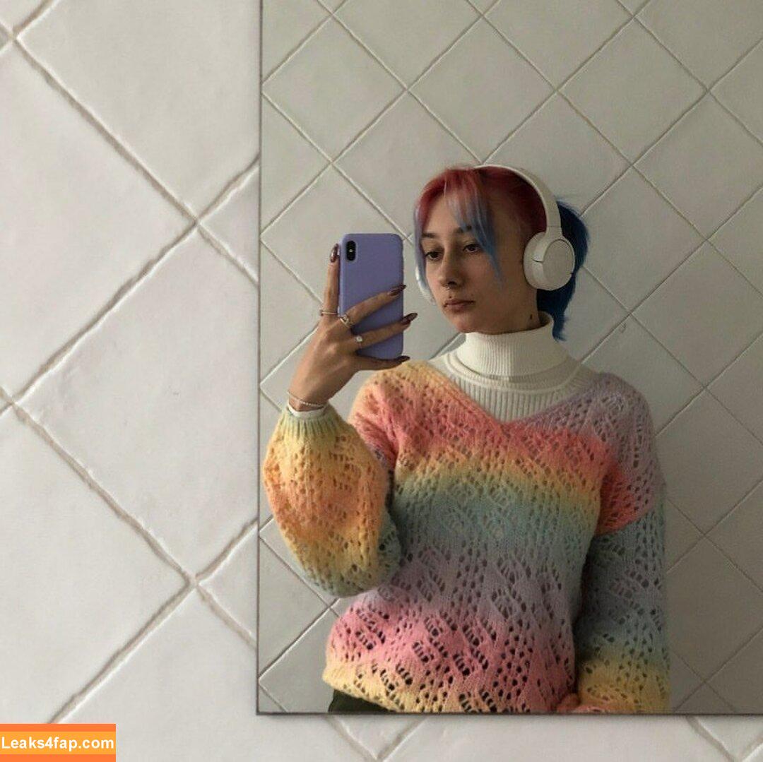 leliloo / lelilou.official leaked photo photo #0103