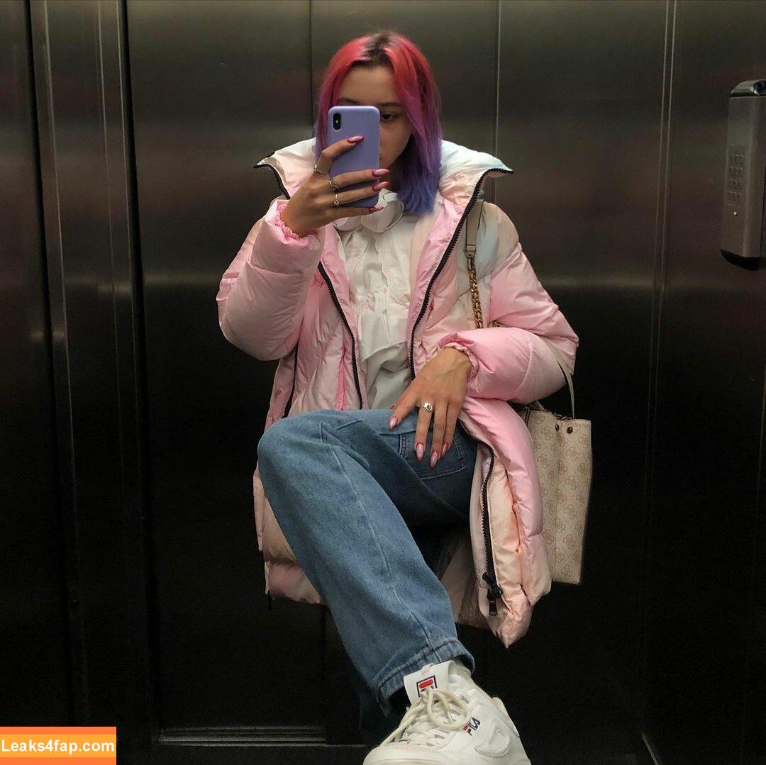 leliloo / lelilou.official leaked photo photo #0134