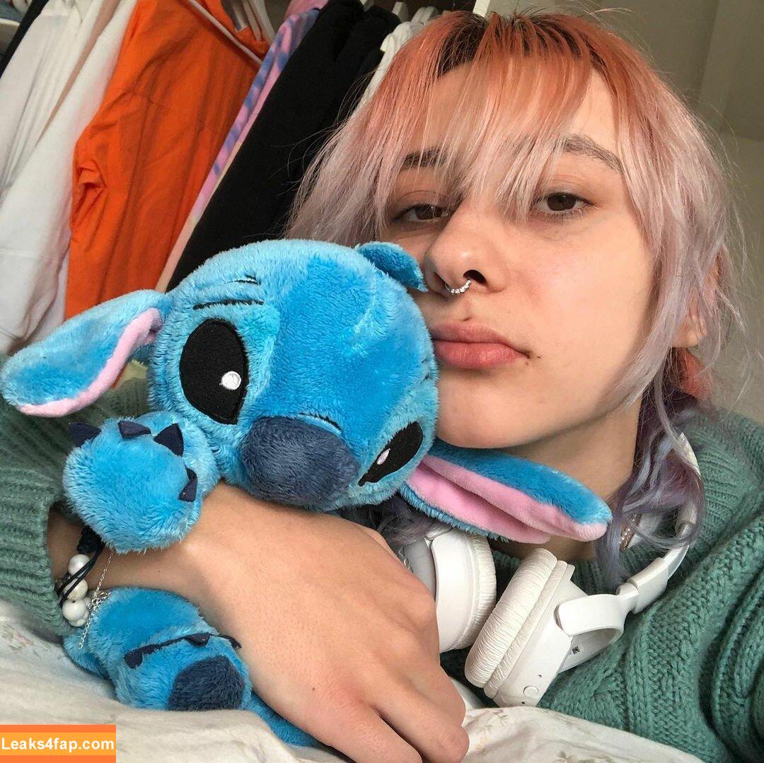 leliloo / lelilou.official leaked photo photo #0135