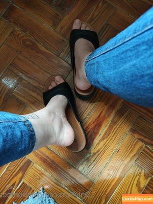 lemoonfeet photo #0047