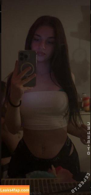 Lena Devis photo #0001