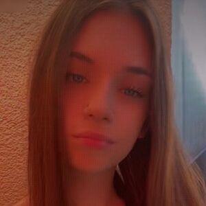 Lena Devis photo #0015