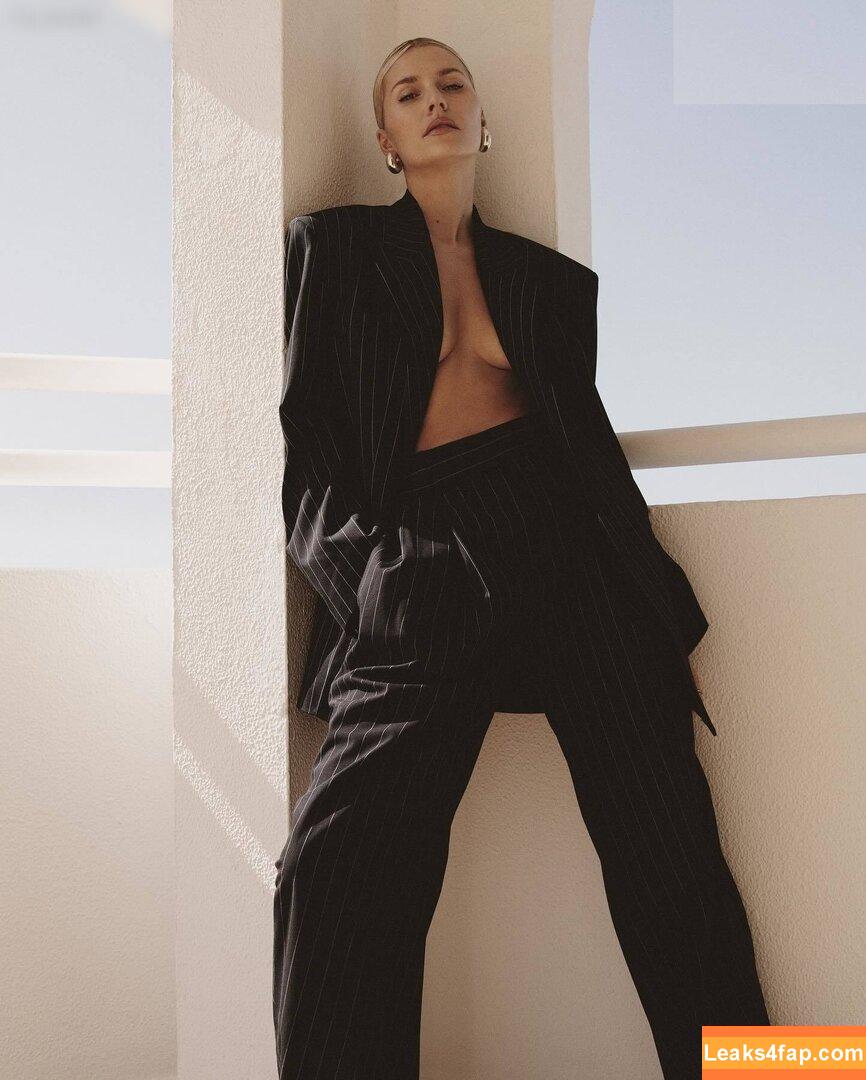 Lena Gercke / lenagercke leaked photo photo #0873