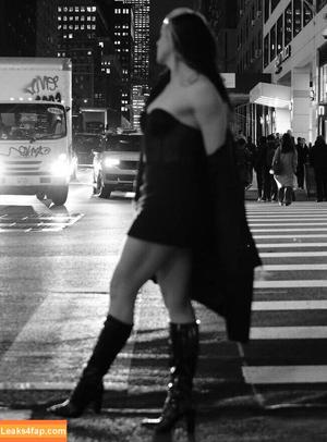 Lena Kross photo #0078