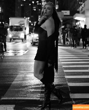 Lena Kross photo #0079