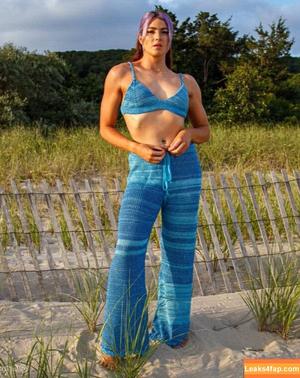 Lena Kross photo #0119