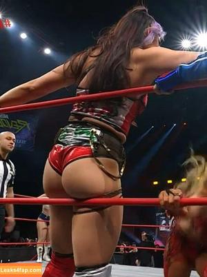 Lena Kross photo #0125