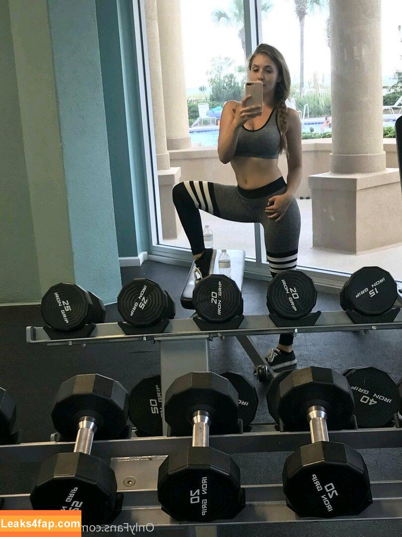 Lena Paul / Lena_Paulx / lenaisapeach / lenapaulxo слитое фото фото #0189