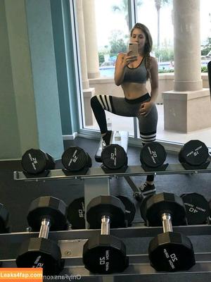 Lena Paul фото #0189