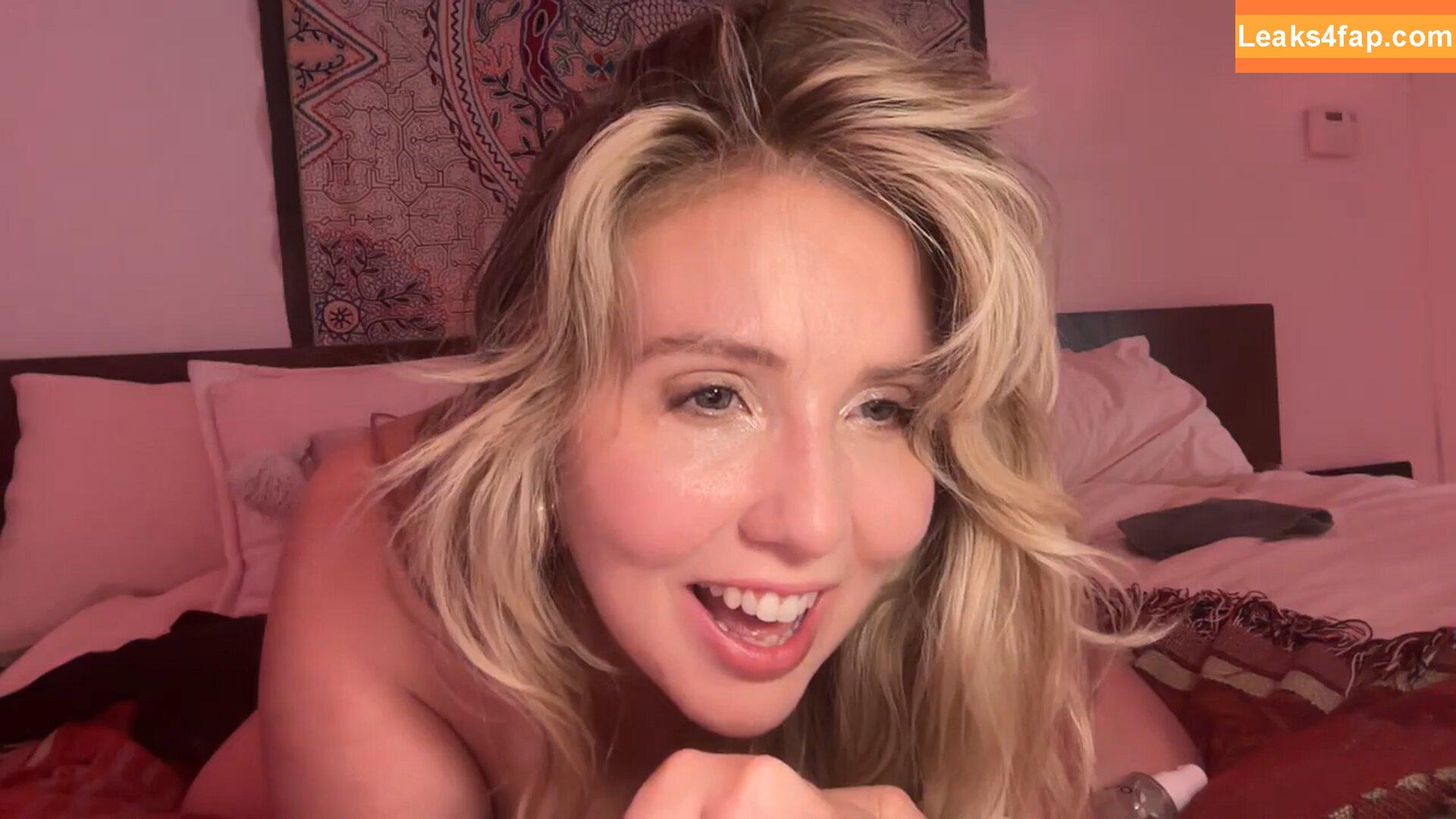 Lena Paul / Lena_Paulx / lenaisapeach / lenapaulxo слитое фото фото #1363