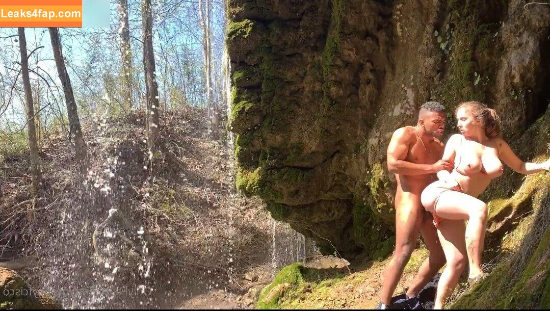 Lena Paul / Lena_Paulx / lenaisapeach / lenapaulxo leaked photo photo #2288