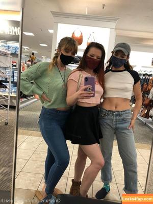 Lena Paul photo #2027