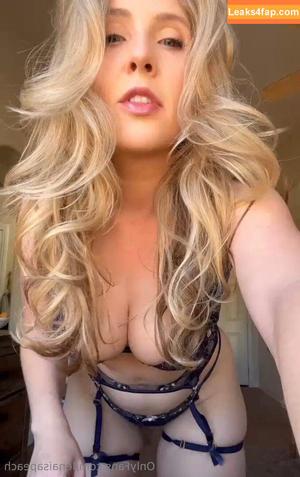 Lena Paul photo #3686