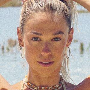 Lena Schwender photo #0004