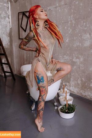 Lena Scissorhands photo #0296