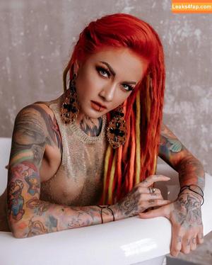 Lena Scissorhands photo #0304