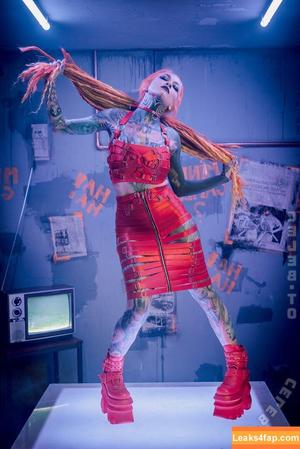 Lena Scissorhands photo #0339