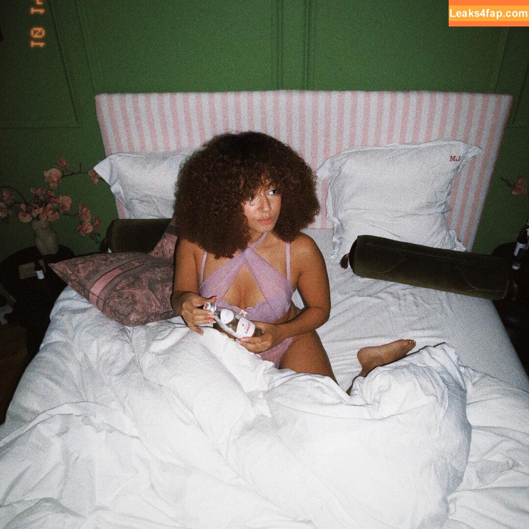 Lena Situations / Lena Mahfouf / lenaanderson / lenamahfouf / lenasituations leaked photo photo #0363