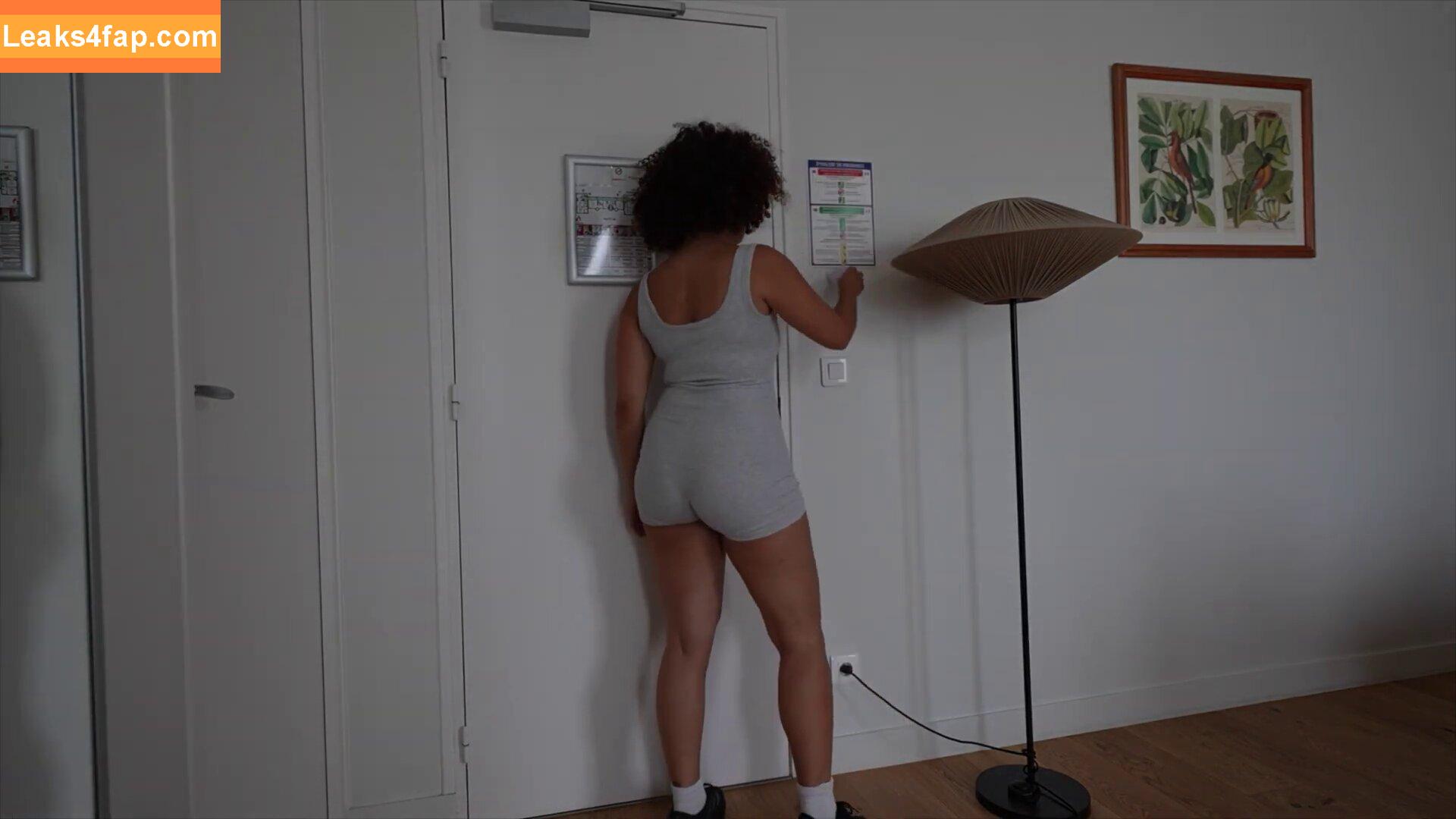 Lena Situations / Lena Mahfouf / lenaanderson / lenamahfouf / lenasituations leaked photo photo #0366