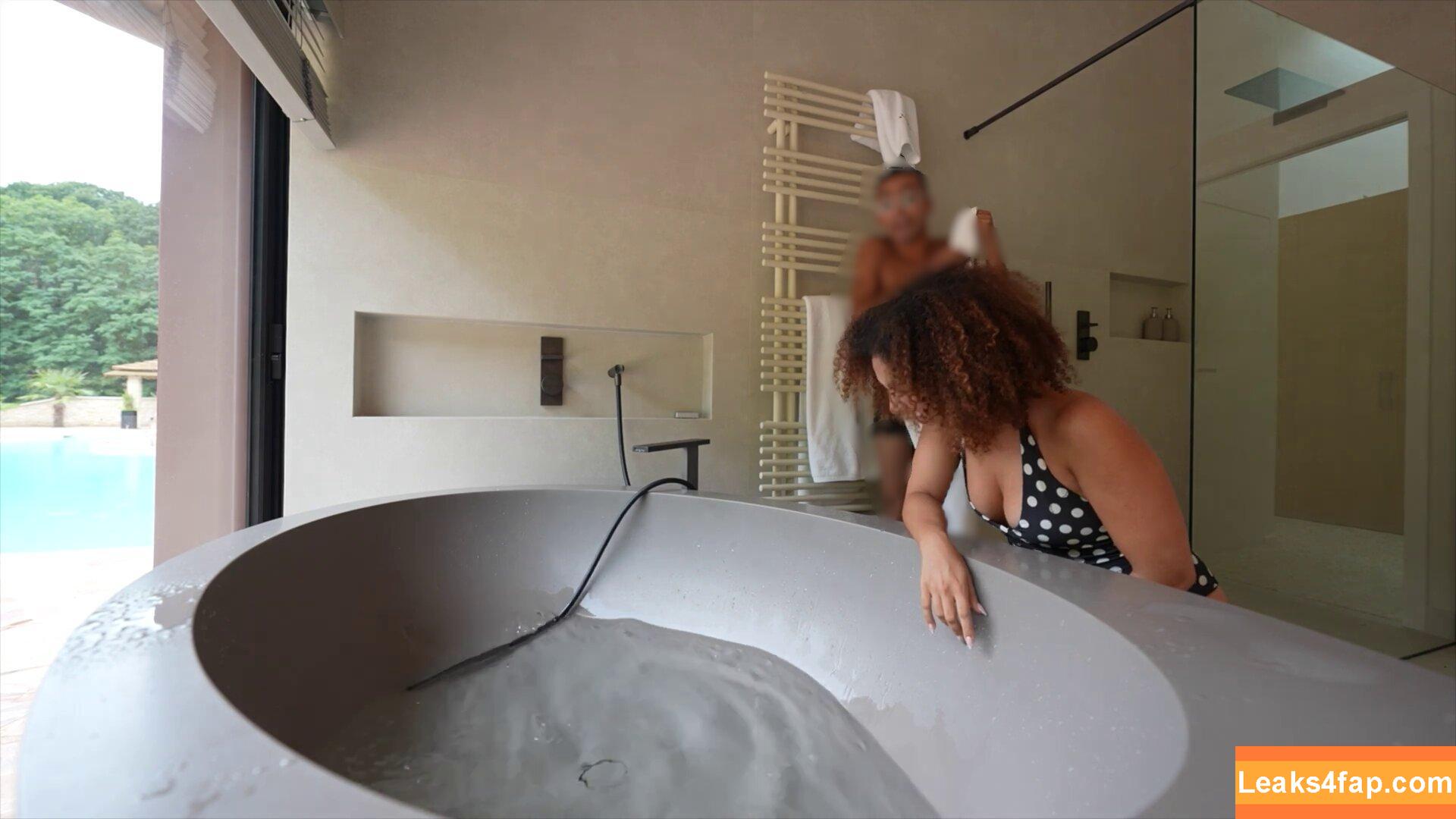 Lena Situations / Lena Mahfouf / lenaanderson / lenamahfouf / lenasituations leaked photo photo #0379