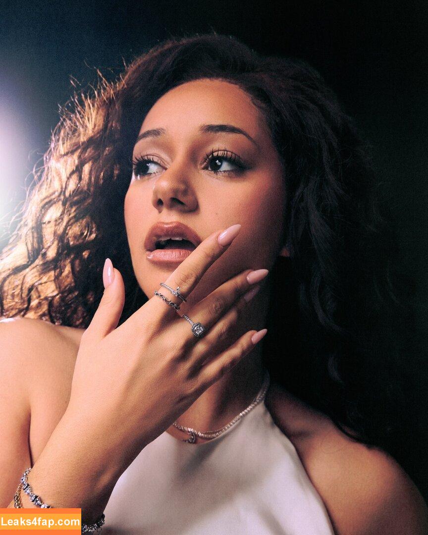 Lena Situations / Lena Mahfouf / lenaanderson / lenamahfouf / lenasituations слитое фото фото #0384