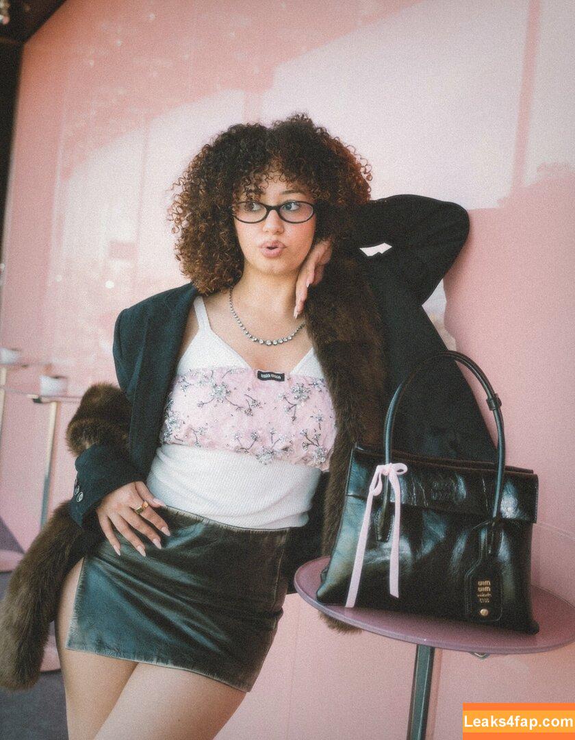 Lena Situations / Lena Mahfouf / lenaanderson / lenamahfouf / lenasituations leaked photo photo #0395