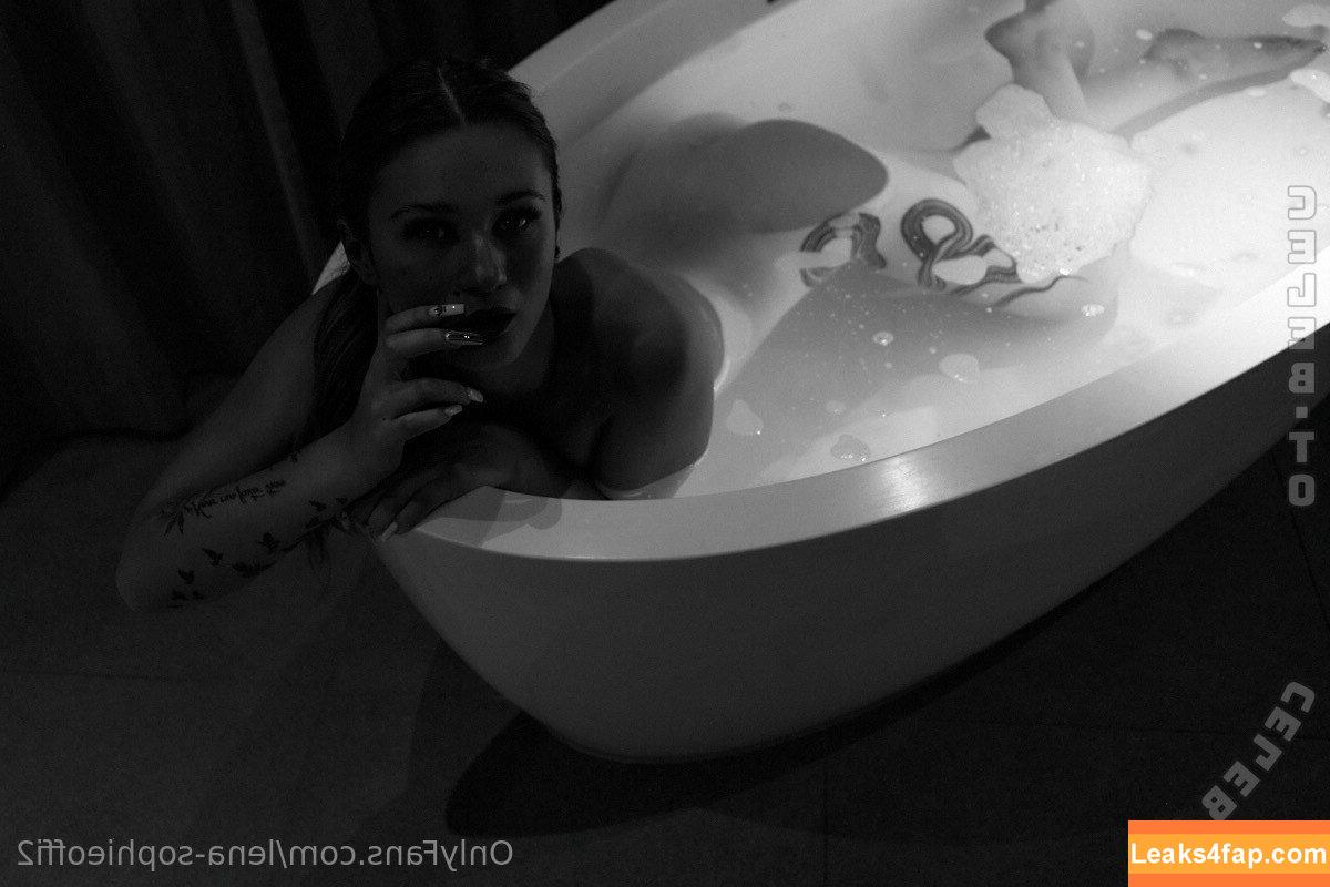 Lena-Sophie / LenaSophieoffi / _lenasophie_offi_ / https: / lena-sophieoffi2 / lena_sophie слитое фото фото #0321