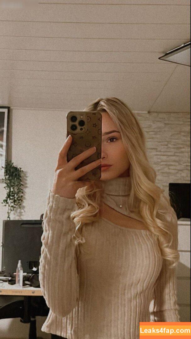 Lena / _evilena / lenameyerlandrut / lenatheplug leaked photo photo #0011