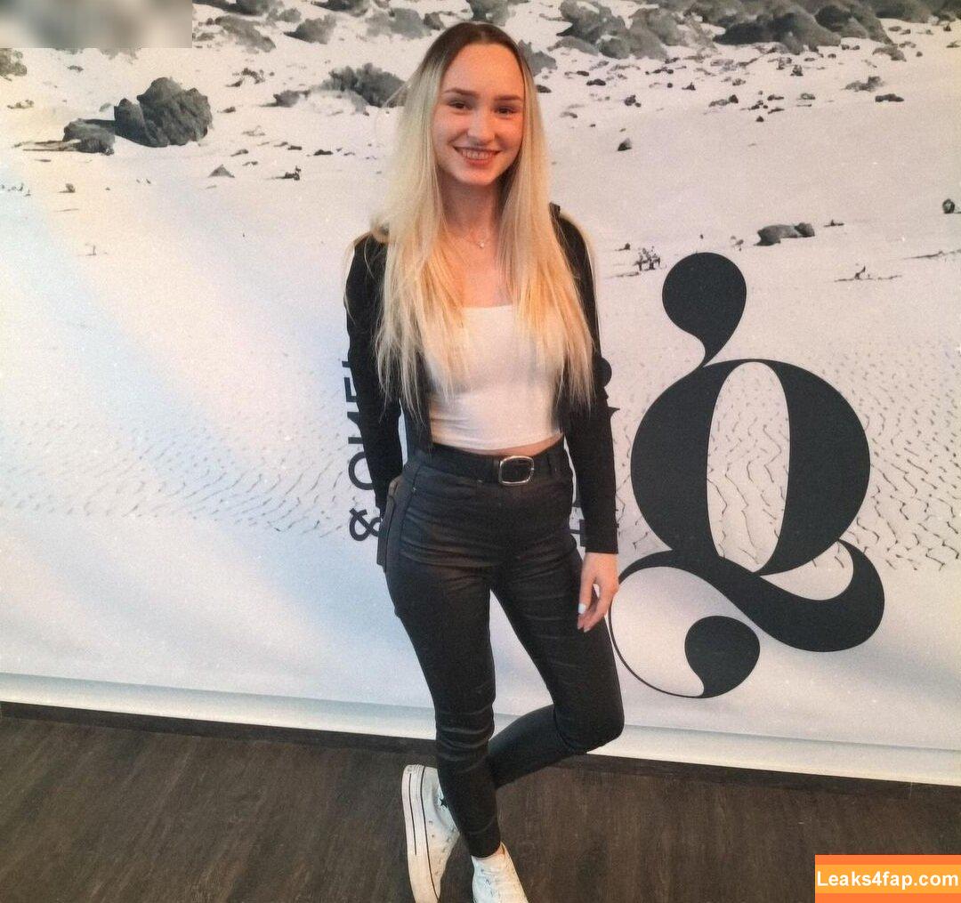 Lena / _evilena / lenameyerlandrut / lenatheplug leaked photo photo #0020