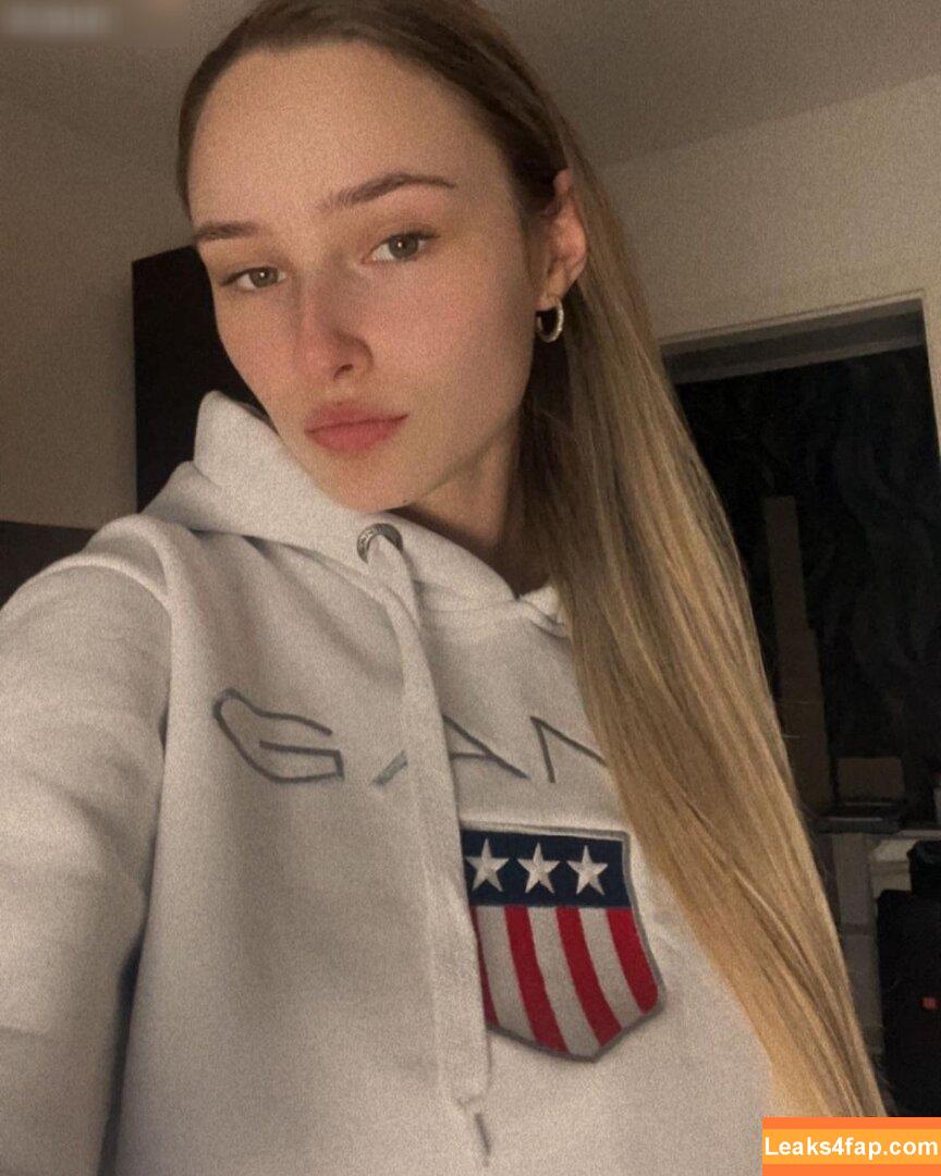 Lena / _evilena / lenameyerlandrut / lenatheplug leaked photo photo #0022