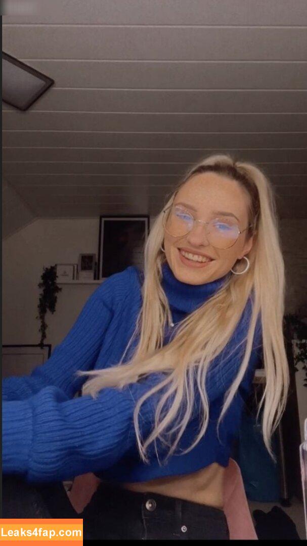 Lena / _evilena / lenameyerlandrut / lenatheplug слитое фото фото #0028