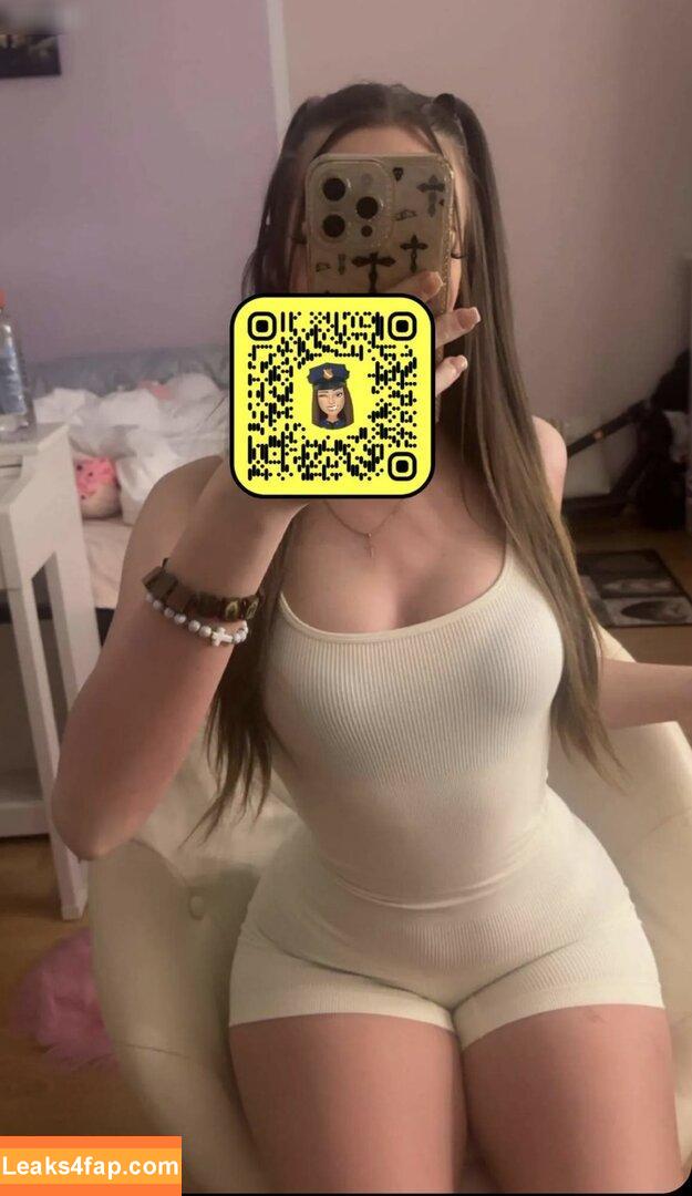 lenaa8527 /  leaked photo photo #0001