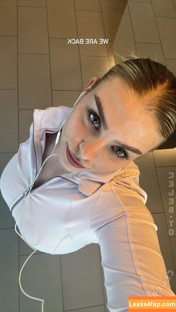 lenadenisee /  leaked photo photo #0014