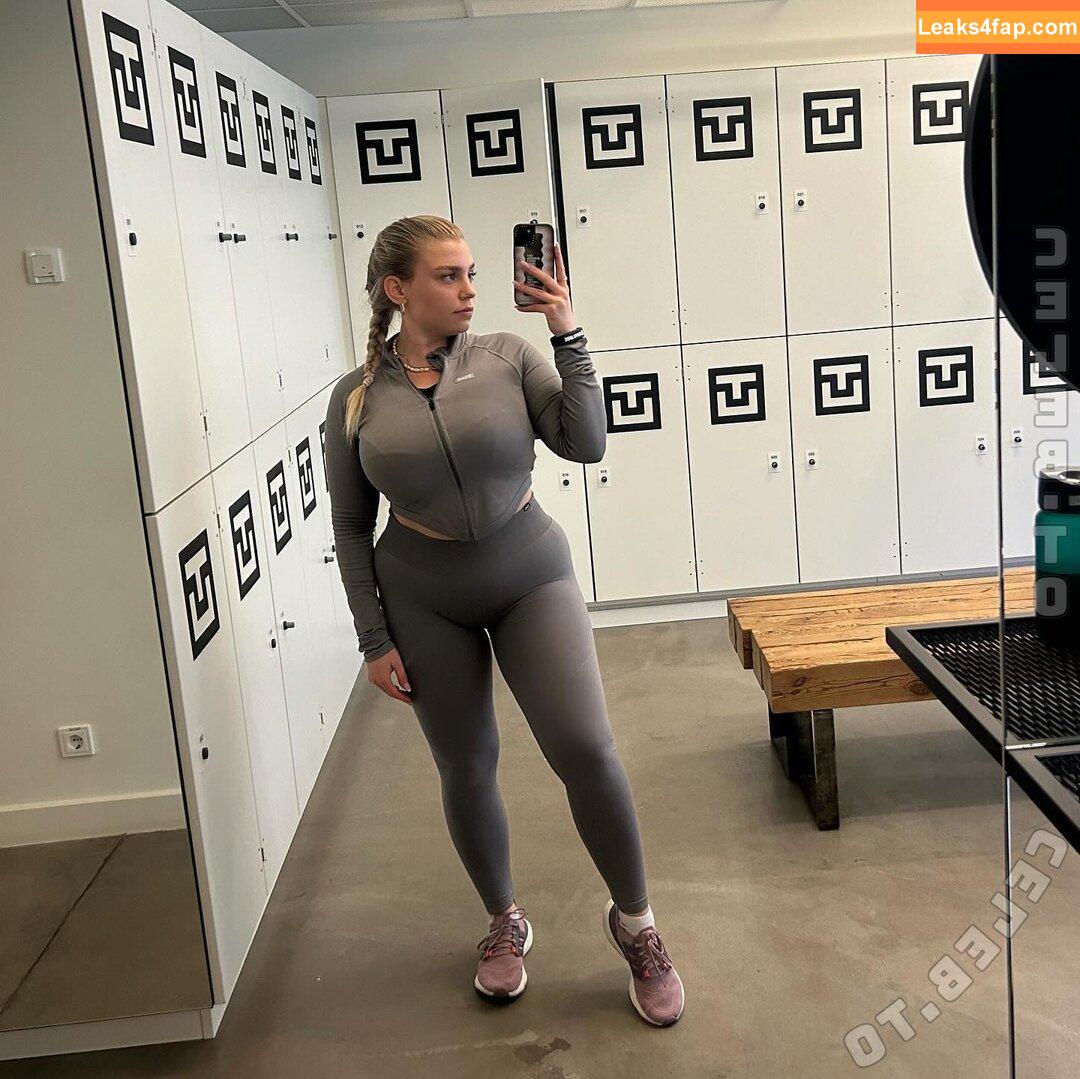 lenadenisee /  leaked photo photo #0020