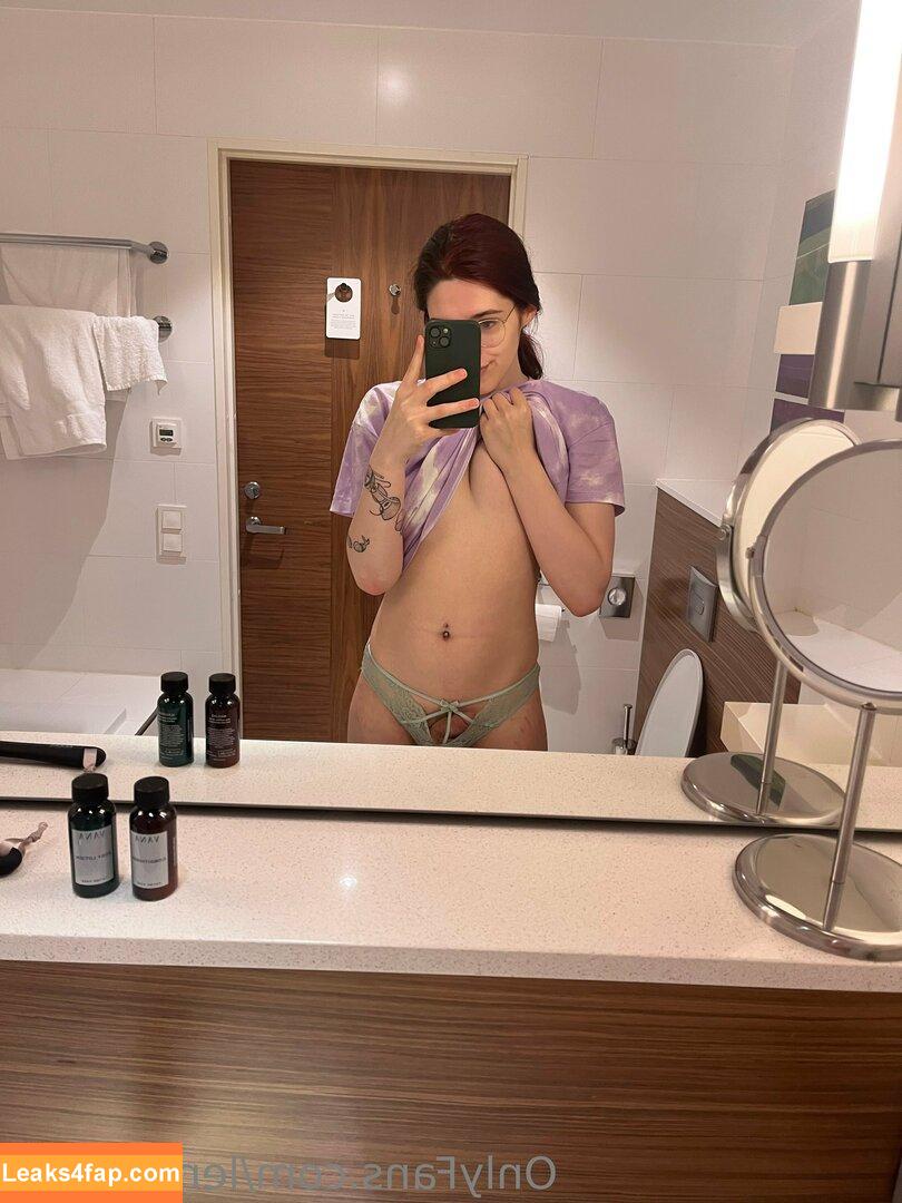 lenalevven / lenaluv___ leaked photo photo #0100