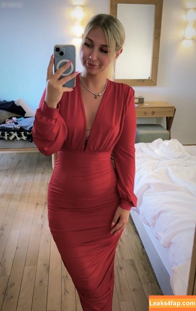 Lenamena95 / lenamena_ leaked photo photo #0068