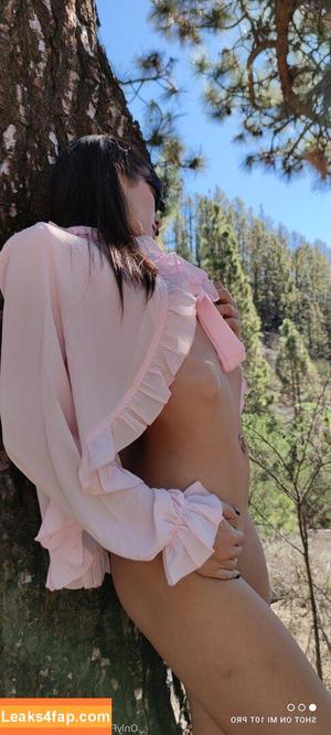 Leni Doll photo #0172