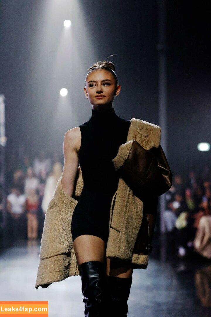 Leni Klum / leniklum слитое фото фото #0075