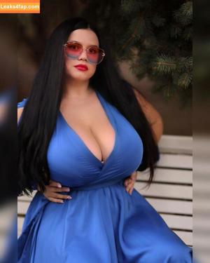 Lenochka photo #0012