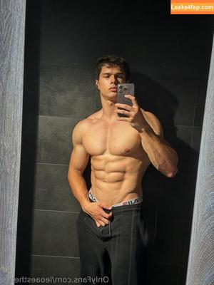 leoaesthetics photo #0004
