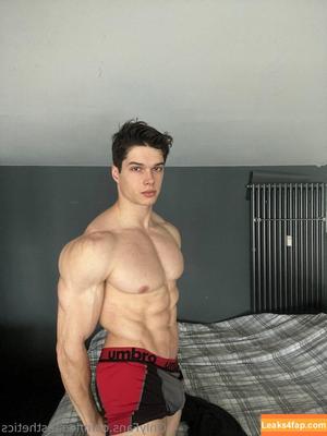 leoaesthetics photo #0005