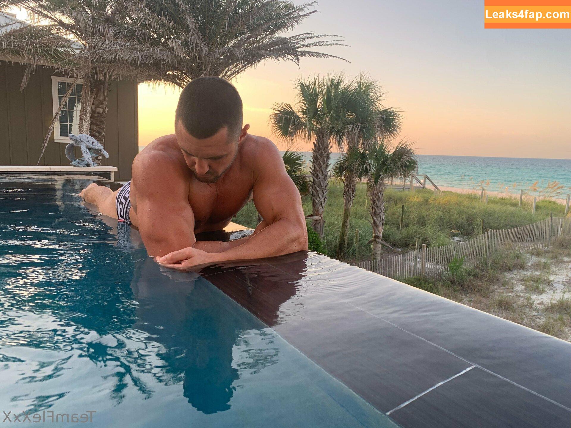 leogotti69 /  leaked photo photo #0011