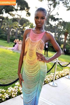 Leomie Anderson photo #0096