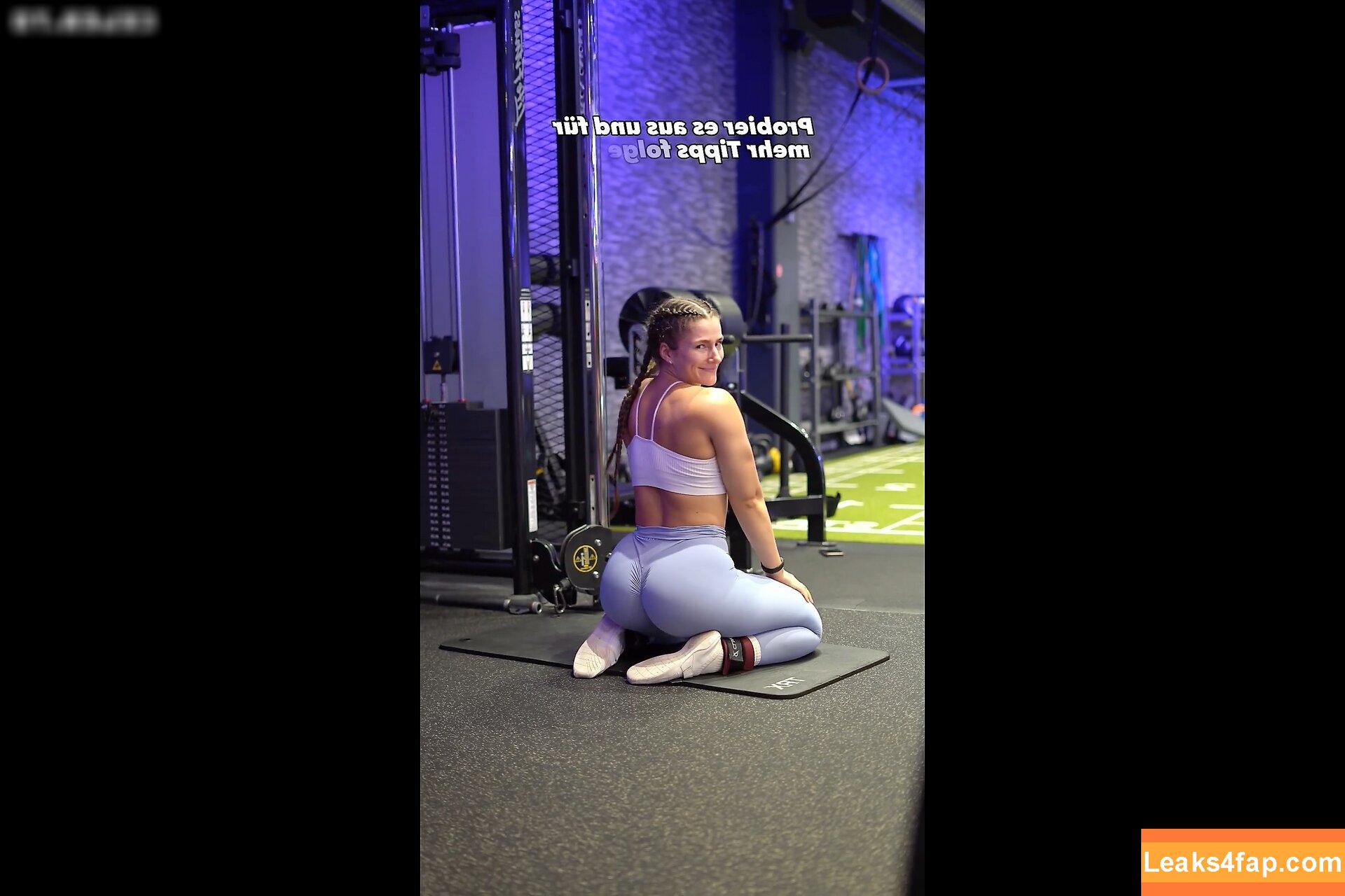 Leonie Kommoss / leonie.kommoss / leoniekommoss leaked photo photo #0240