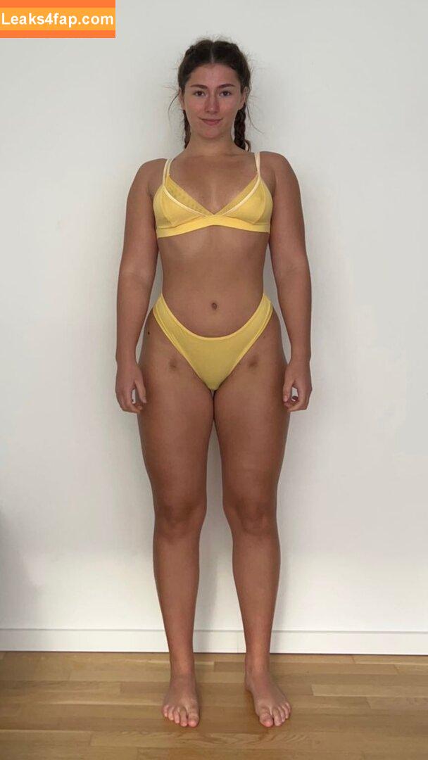 Leonie Kommoss / leonie.kommoss / leoniekommoss leaked photo photo #0287