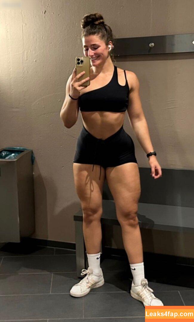 Leonie Kommoss / leonie.kommoss / leoniekommoss leaked photo photo #0367
