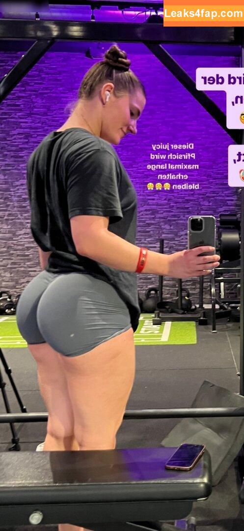Leonie Kommoss / leonie.kommoss / leoniekommoss leaked photo photo #0414